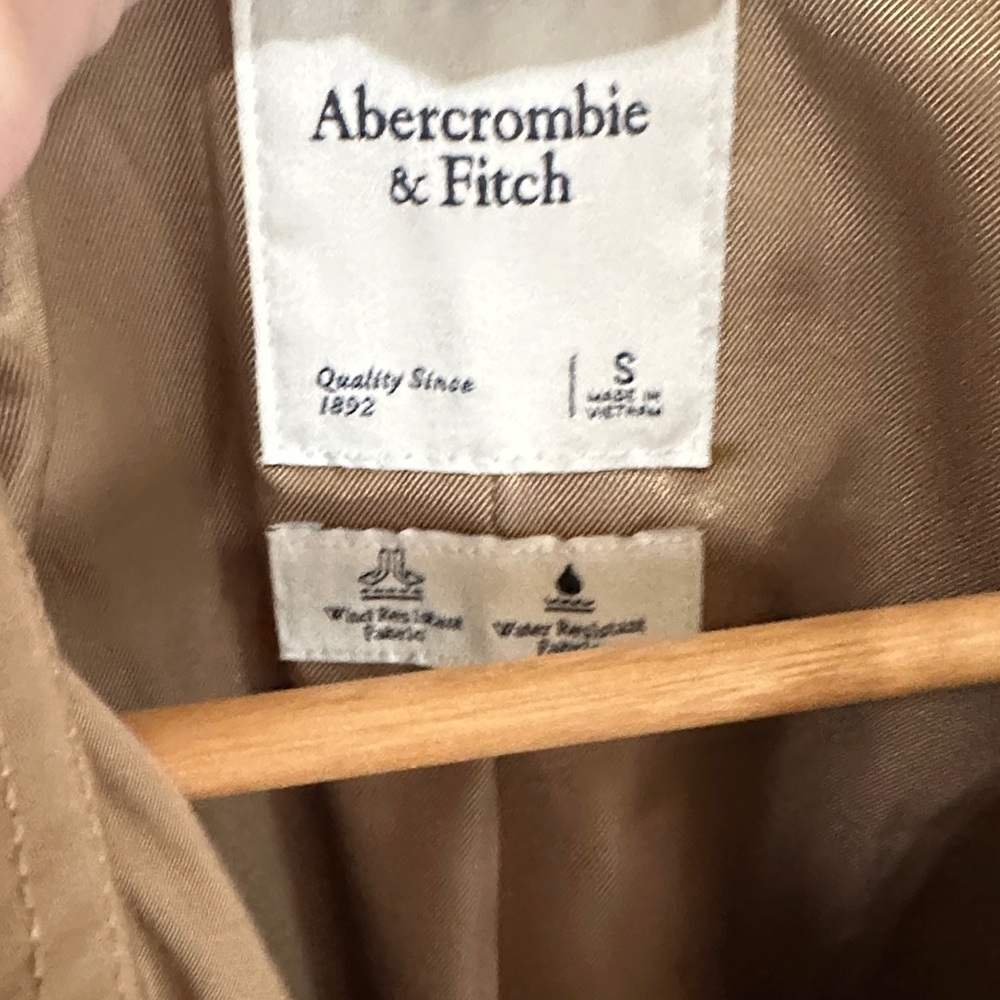 Abercrombie & Fitch Classic Camel Belted Trench Coat/ Drape Front Trench - Picture 4 of 7